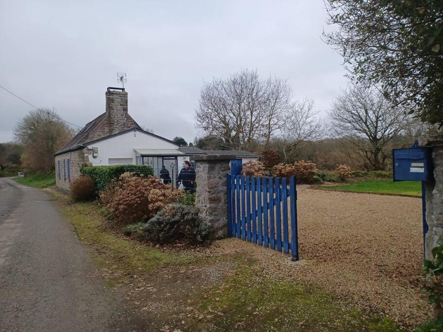 Petite Maison Bretonne Pour 4 Personnes Plounerin Esterno foto