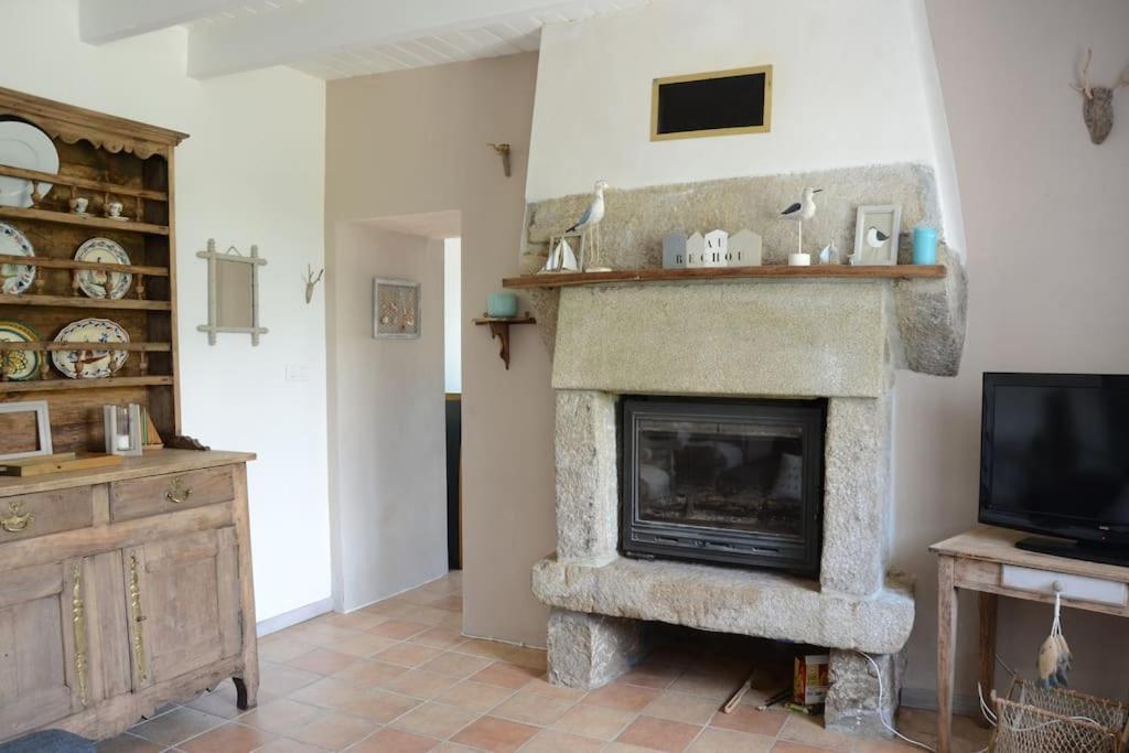 Petite Maison Bretonne Pour 4 Personnes Plounerin Esterno foto